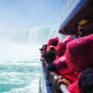 Niagara Falls Boat Tour