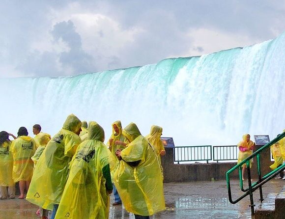 Discover the top four Popular destinations to visit during your Niagara Falls bus tour